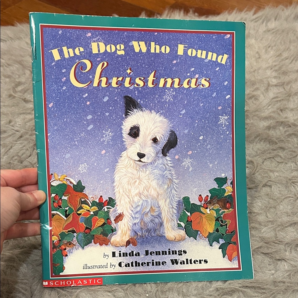 Scholastic 'The Dog Who Found Christmas'‎ vintage book
